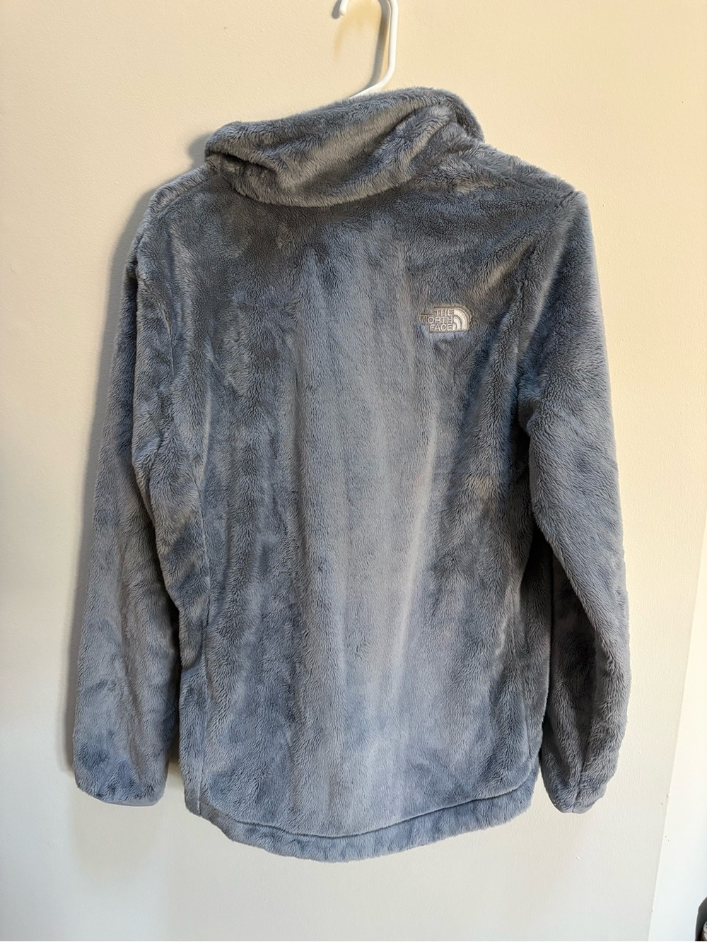 The North Face Women's Plush Gray Full-Zip Fleece Jacket - Picture 4 of 4